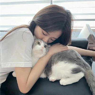 八彩林亚珍粤语